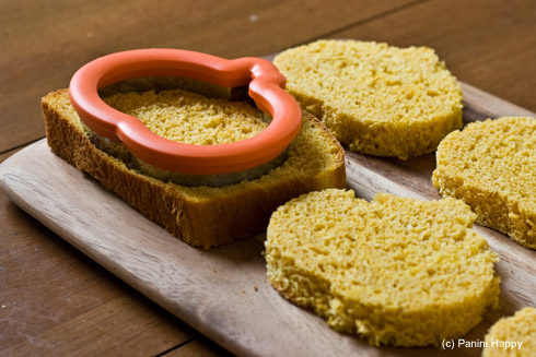 Pumpkin-shaped bread - it's more fun that way!