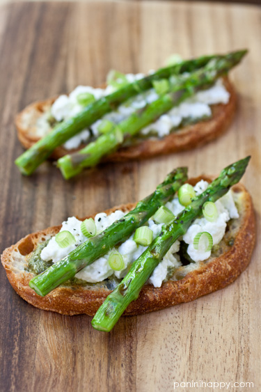 Grilled Asparagus Tartines with Fresh Ricotta and Scallions