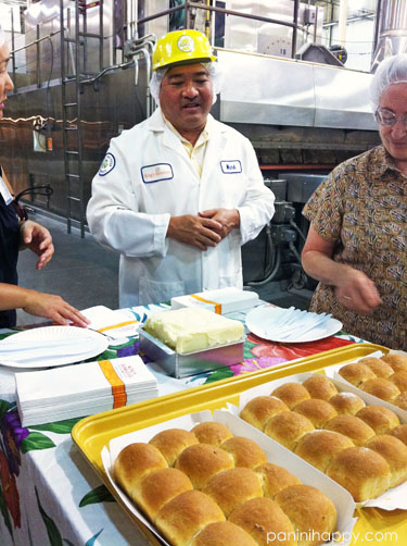 King's Hawaiian CEO Mark Taira treats us to fresh-baked honey wheat rolls, hot off of the bakery line